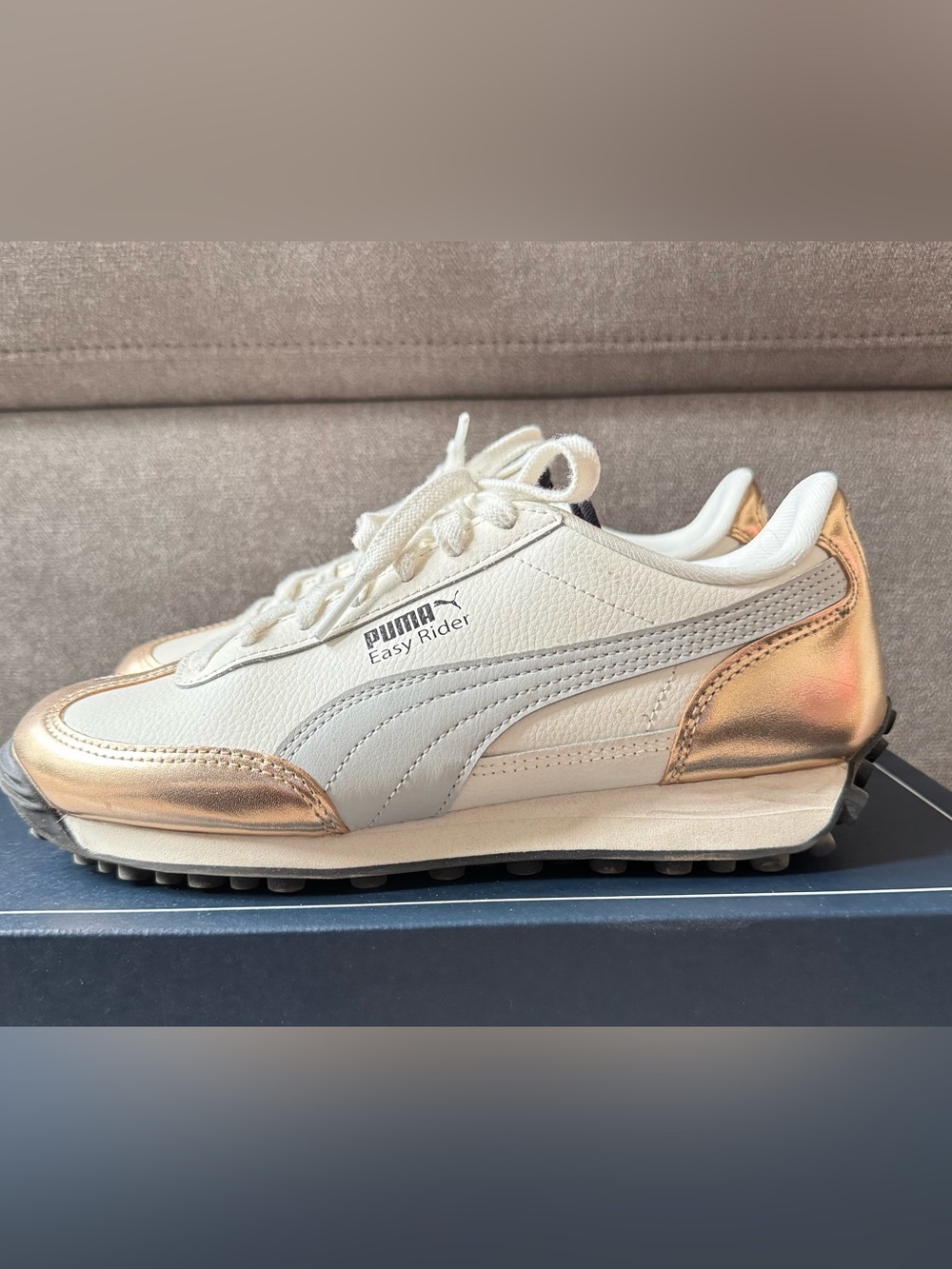 Puma Easy Rider Metallic White Rose Gold Sneakers Women’s 7
